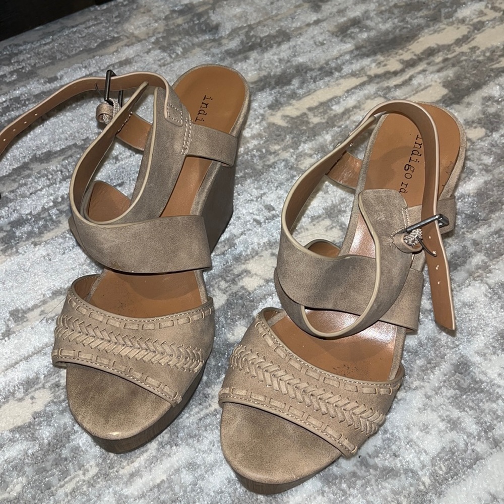 Indigo Rd. Wedges